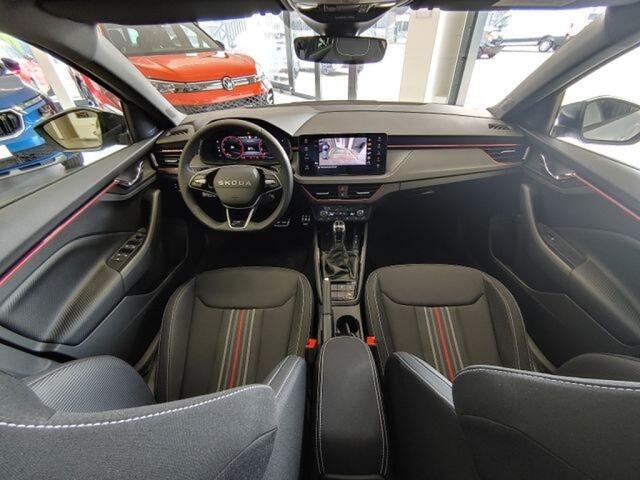 Skoda SCALA 1.5 TSI DSG MONTE CARLO GLAS-DAK/CAMERA/CARPLAY/ACC/STOELVERW