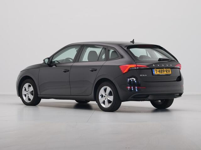 Skoda SCALA 1.0 TSI 110pk Ambition Navi via App Airco Cruise Lm Velgen 122