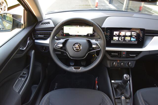 Skoda SCALA 1.0 TSI 110PK Ambition | Org. NL | Fabrieksgarantie | Virtual Cockpit | PDC Achter | Navigatie | Full LED | Apple Carplay/Android Auto | Cruise Control | Verkeersbordherkenning |