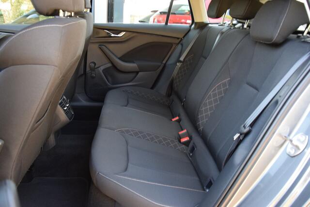 Skoda SCALA 1.0 TSI 110PK Ambition | Org. NL | Fabrieksgarantie | Virtual Cockpit | PDC Achter | Navigatie | Full LED | Apple Carplay/Android Auto | Cruise Control | Verkeersbordherkenning |