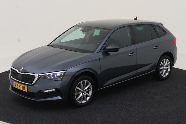 Skoda SCALA 1.0 TSI Business Edition Navigatie / Alcantara / Stoelverwarming / Parkeersensoren / Clima