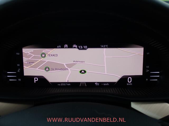 Skoda SCALA 1.5TSI DSG7 ACC/FULL-LED/CAMERA/CARPLAY/VIRTUAL