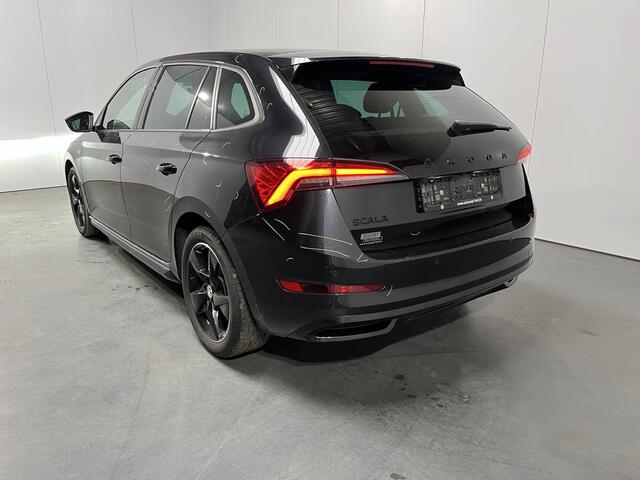 Skoda SCALA 1.5 TSI Monte Carlo / AUTOMAAT/ PANO/ LED/ DIGITAL DASHBOARD/ CRUISE CONTROL/ SMARTLINK/ NAVI/ RIJ-MODI/ PARK. SENSOREN + CAMERA/ STOEL VERWARM./ DAB