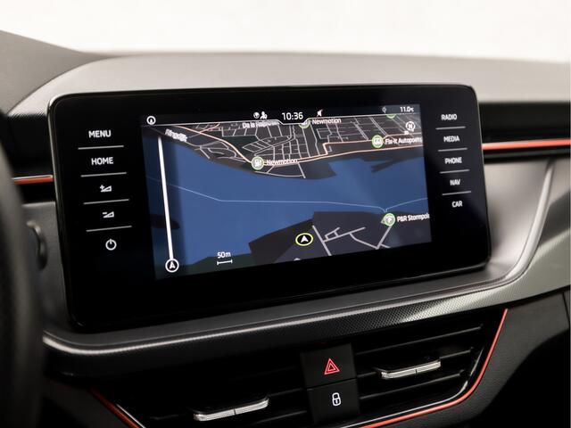 Skoda SCALA 1.0 TSI Sport (PANORAMADAK, VIRTUAL COCKPIT, APPLE CARPLAY, GROOT NAVI, KUIPSTOELEN, CLIMATE, GETINT GLAS, ZWART HEMEL, LED KOPLAMPEN, NIEUWSTAAT)