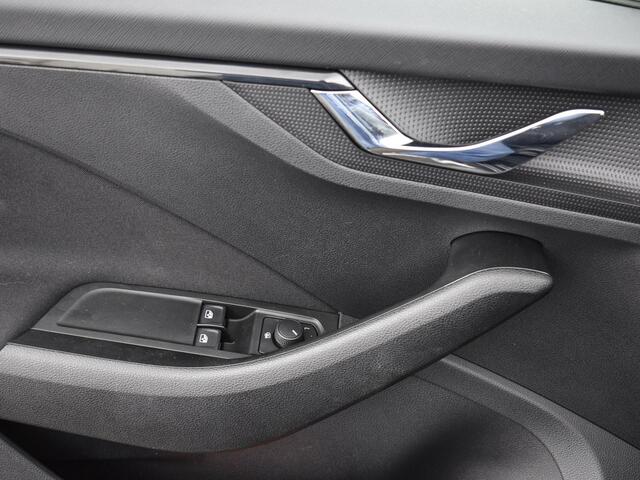 Skoda SCALA 1.0 TSI 110pk Ambition · Apple/Android Car Play · Airco · Cruise Control · DAB · 16'' Inch · Garantie t/m 12-05-2027 of 100.000km