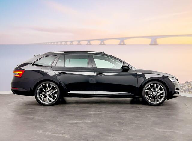 Skoda SUPERB Sportline Business 1.5 110 kW / 150 pk TSI Combi 7 Panoramadak - Trekhaak - 19 inch LM