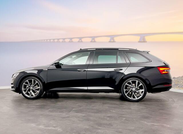 Skoda SUPERB Sportline Business 1.5 110 kW / 150 pk TSI Combi 7 Panoramadak - Trekhaak - 19 inch LM