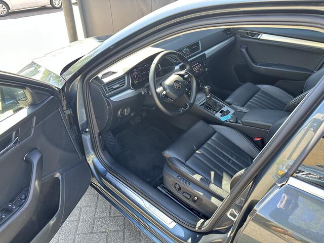 Skoda SUPERB Combi 1.4 TSI iV Sportline Business 156 / 218PK | Trekhaak | Leder | Clima