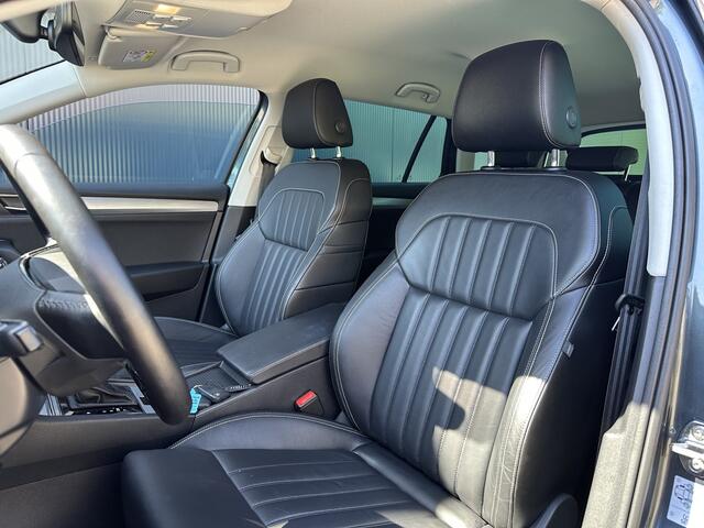 Skoda SUPERB Combi 1.4 TSI iV Sportline Business 156 / 218PK | Trekhaak | Leder | Clima