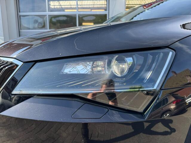 Skoda SUPERB Combi 1.4 TSI ACT 150PK DSG Full-Led Camera Cruise Carplay