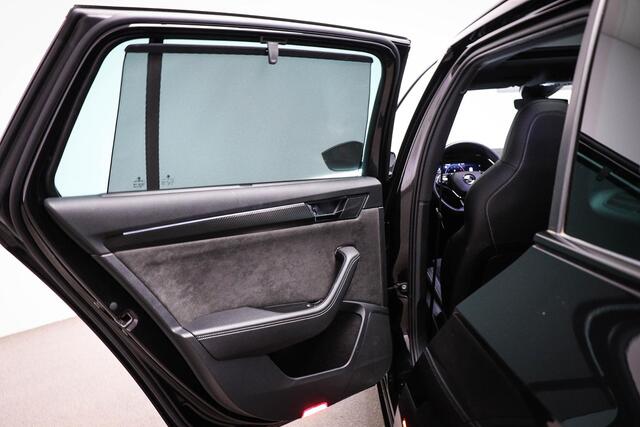 Skoda SUPERB Combi 1.4 TSI iV Sportline Business | PANORAMADAK