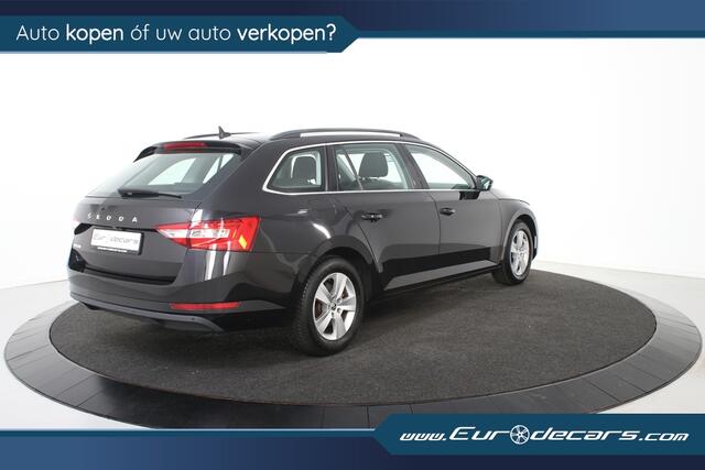 Skoda SUPERB Combi 1.5 TSI ACT Ambition Business *1ste Eigenaar*Navigatie*Parkassist*