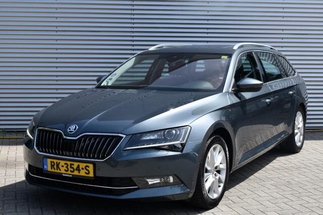 Skoda SUPERB COMBI 1.4 TSI DSG7 STYLE BUSINESS / P.DAK / EL. STOELEN / KEYLESS