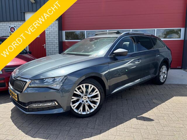 Skoda SUPERB Combi 1.5 TSI ACT Business Edition AUTOMAAT / PANORAMADAK / FULL LED / CAMERA / KEYLESS / ALCANTARA / CARPLAY / CRUISE / NL-AUTO