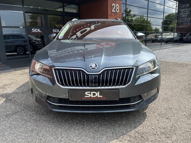 Skoda SUPERB Combi 1.5 TSI ACT Style Business // LED // KEYLESS // ELEK. STOELEN+GEHEUGEN // LEDER // ADAPT. CRUISE // WEGKLAPBARE TREKHAAK //