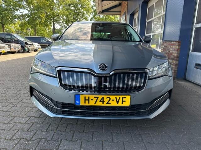 Skoda SUPERB 1.4 TSI IV BNS ED.PANO. ALL.IN.
