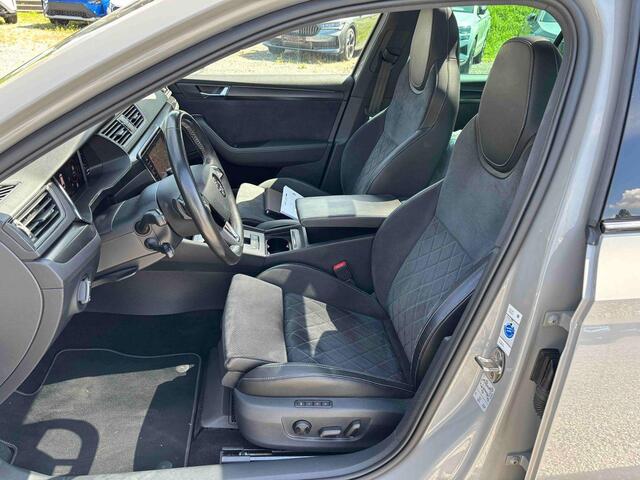 Skoda SUPERB 2.0 TSI 4x4 Sportline Business 272 PK Pano RS Stoelen Alcantara standkachel Trekhaak 19 Inch ACC virtuele cockpit Sound Systeem Canton