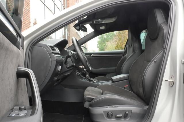 Skoda SUPERB Combi 1.4 TSI iV Sportline Business