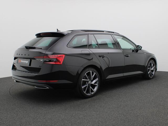 Skoda SUPERB Combi 1.4 TSI iV Sportline Business 218PK DSG Pano-Schuifdak, Elektrische achterklep, Memorystoel, Stoel-Stuurverwarming, Keyless, Achteruitrijcamera, 19" LM Velgen