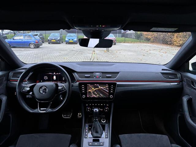 Skoda SUPERB Combi 1.4 TSI iV Sportline Business | Elektrisch glazen panorama-dak | Aanhangwagen geremd 1600kg |