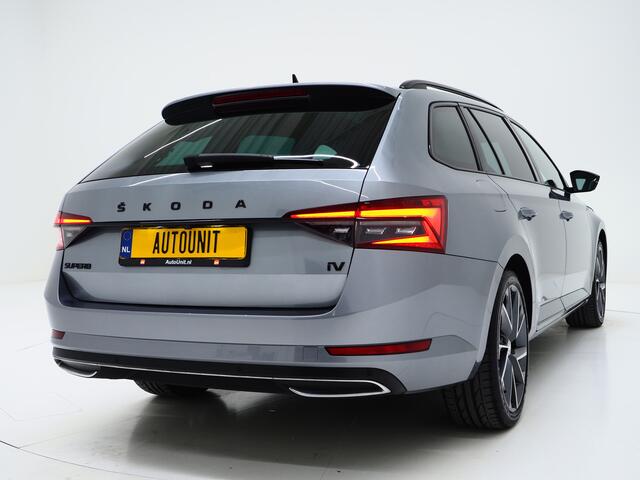 Skoda SUPERB Combi 1.4 TSI iV Sportline 218PK | Panoramadak | Trekhaak | Sportstoelen | Camera | Keyless | Carplay