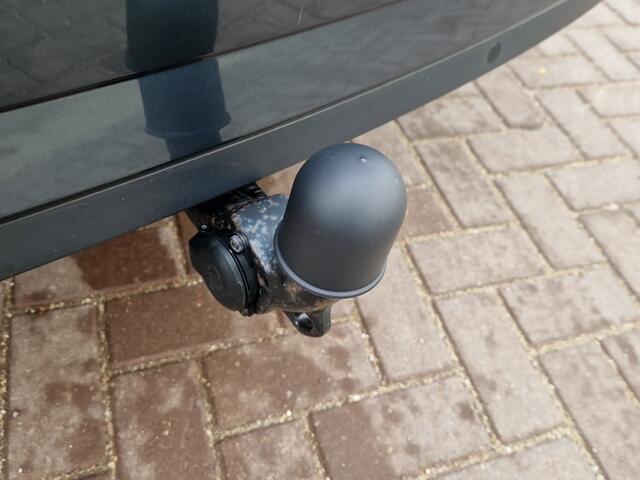 Skoda SUPERB 1.5 TSI Business Edition Trekhaak - Carplay - NL Auto