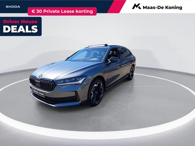 Skoda SUPERB combi Sportline Business 1.5 TSI PHEV 150 kW / 204 PK Combi | Metallic Lak | 19'' Velgen | Travel assist Plus | 2000,- inruilvoordeel