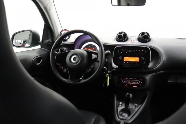 Smart FORTWO EQ Comfort 60KW | A/C Climate | Cruise | Stoel verw. | ¤ 10.950,- Incl. BTW
