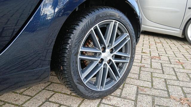 Smart FORTWO 1.0 Turbo Prime