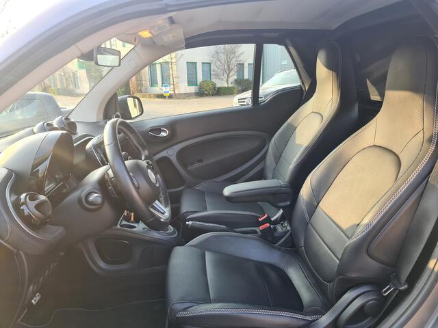 Smart FORTWO cabrio 1.0 Turbo BRABUS Xclusive Cabrio garantie!