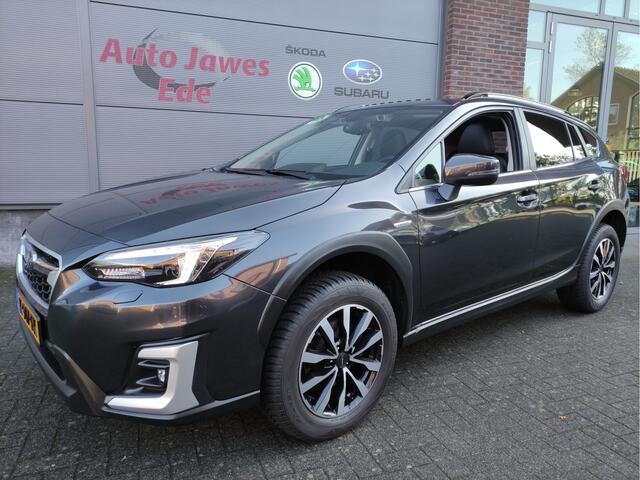 Subaru XV 2.0i e-BOXER Premium Schuif-/Kanteldak - Leder - Achteruitrijcamera - Adaptieve Cr.control