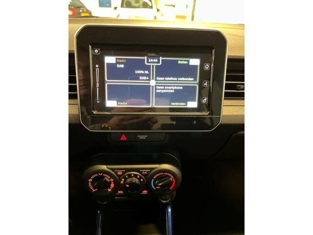 Suzuki IGNIS 1.2 Smart Hybrid Select ( Apple Carplay / Android auto )
