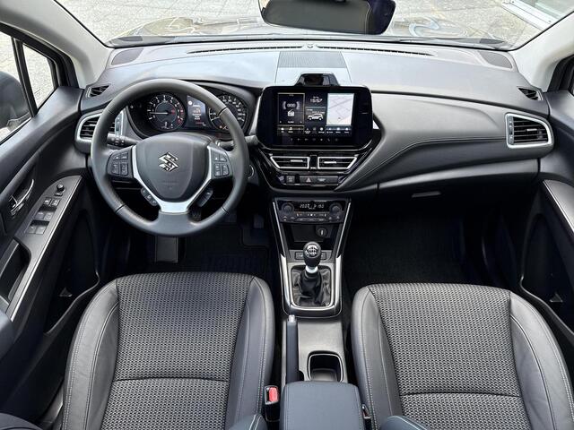 Suzuki S-Cross 1.4 Boosterjet Style Smart Hybrid **NIEUWE AUTO/ PANORAMADAK/ DIRECT LEVERBAAR**