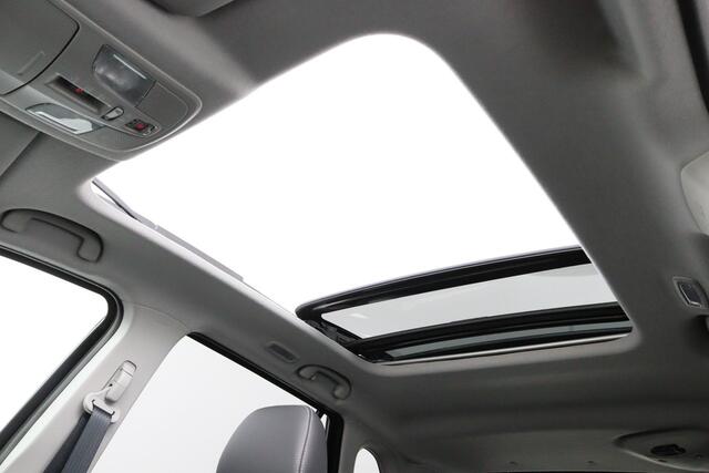 Suzuki S-Cross 1.4 Boosterjet Style Smart Hybrid | 2500 KORTING | Schuif\kanteldak | Lederen/stoffen Bekleding | Nieuwe Auto | 1500 KG Trekvermogen |