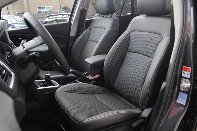 Suzuki S-Cross 1.4 Boosterjet Style Smart Hybrid 6 Jaar Garantie! Elektrisch Panoramadak, 360° Camera, Navigatie, Parkeersensoren Voor en Achter, All-Season Banden