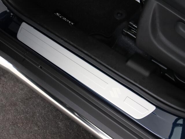 Suzuki S-Cross 1.4 Boosterjet Style Hybrid Automaat | Panodak / Sunroof | Apple Carplay Android Auto | Sidebars + Pushbar |