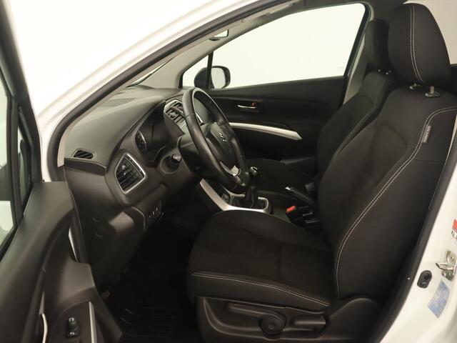 Suzuki S-Cross 1.0 Boosterjet Exclusive | Stoelverwarming | Trekhaak | Camera | Navigatie | MirrorLink | Full LED | Climate control | Cruise control