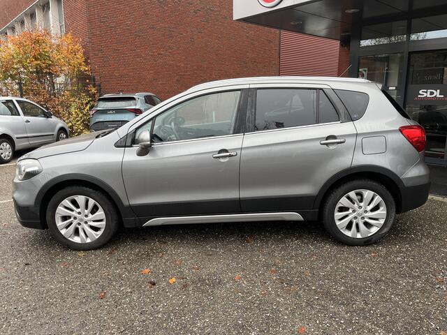 Suzuki S-Cross 1.0 Boosterjet Select // LED // KEYLESS // CAMERA+SENSOREN // CRUISE // NAVI+CARPLAY // STOELVERWARMING //
