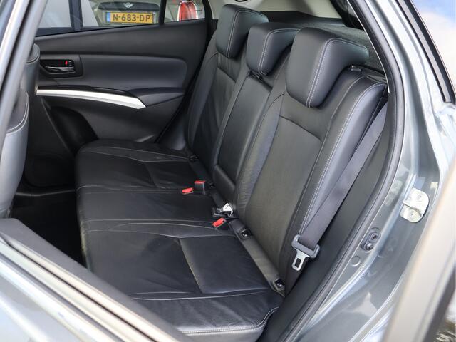 Suzuki S-Cross 1.4 Boosterjet High Executive Automaat | Pano | ACC | Cam | Leder | Clima |