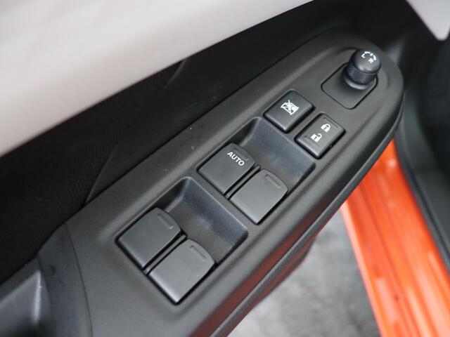 Suzuki SWIFT 1.2 Comfort Smart Hybrid | Apple Carplay Android | Parkeercamera | 6 jaar fabrieksgarantie |