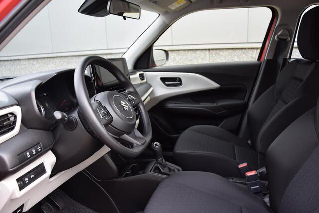 Suzuki SWIFT 1.2 Comfort Smart Hybrid | Van ¤21.995,- naar ¤19.995,-!! | 6 jaar garantie of 150.000 KM |