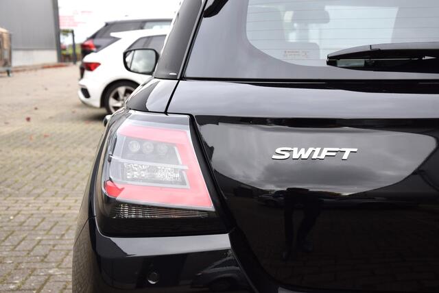 Suzuki SWIFT 1.2 Comfort Smart Hybrid | Van ¤21.995,- naar ¤19.995,-!! | 6 jaar garantie of 150.000 KM |