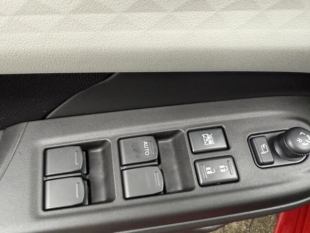 Suzuki SWIFT 1.2 Style Smart Hybrid Automaat Nieuw uit voorraad leverbaar met 6 jaar garantie!