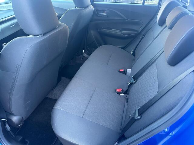 Suzuki SWIFT 1.2 Style Smart Hybrid