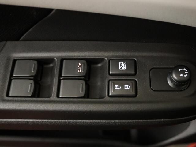 Suzuki SWIFT 1.2 Comfort Smart Hybrid | Apple Carplay / Android Auto (Navigatie) | Climate Control | Keyless Entry | Achteruitrijcamera |