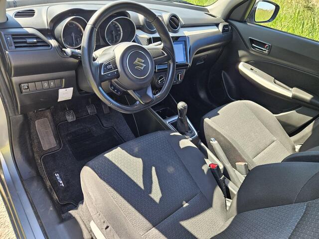 Suzuki SWIFT 1.2 Select Smart Hybrid // NAP