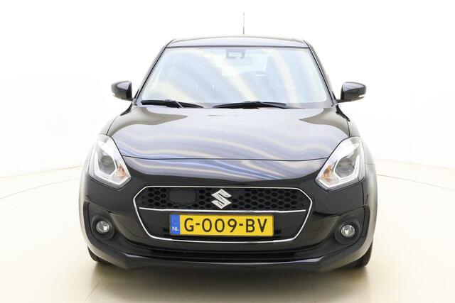 Suzuki SWIFT 1.0 Stijl Smart Hybrid 111pk | Navigatie | Adaptive Cruise Control | Climate Control | Camera | Achterspoiler | Stoelverwarming | Lichtmetalen Velgen