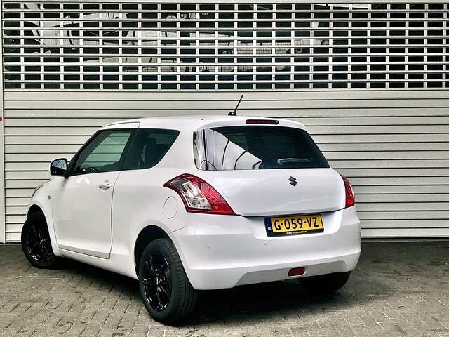 Suzuki SWIFT 1.2 Comfort EASSS Rijklaarprijs!
