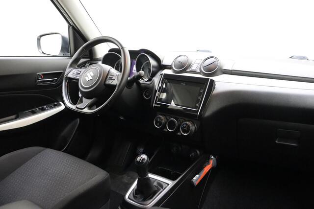 Suzuki SWIFT 1.2 Stijl Smart Hybrid 90pk | Navigatie | Climate Control | Camera | Lichtmetalen Velgen | Cruise Control Adaptief | Stoelverwarming | 1e Eigenaar