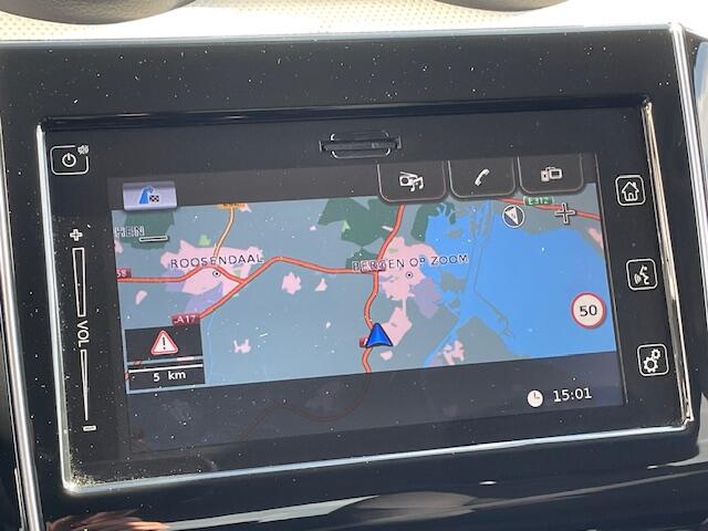 Suzuki SWIFT 1.2 Select Navigatie, Airco, 16"Lm, Achteruitrijcamera, Stoelverwarming,